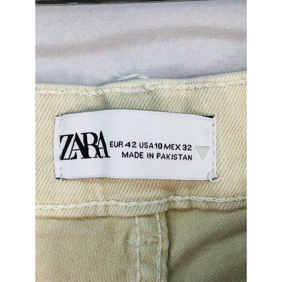 Zara Denim Flared Cropped Jeans Cream Color Women's 10 Raw Hem 26" Inseam - Picture 10 of 15